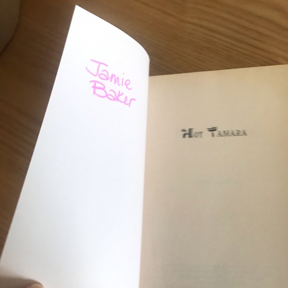 Hot Tamara by Mary Castillo 2005 First Edition - Picture 6 of 16